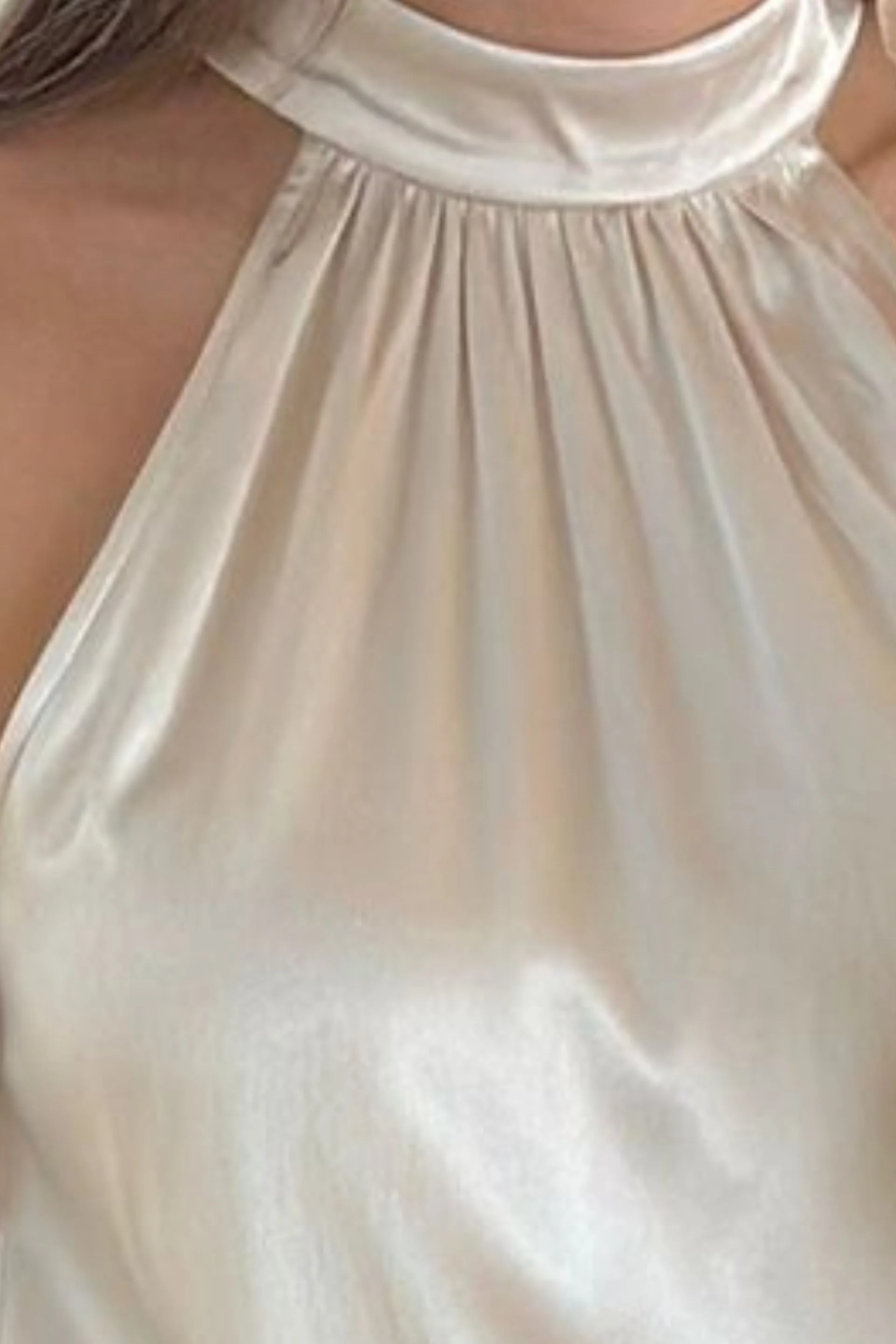 Elegancki top z dekoltem halter złota perła - Image 6